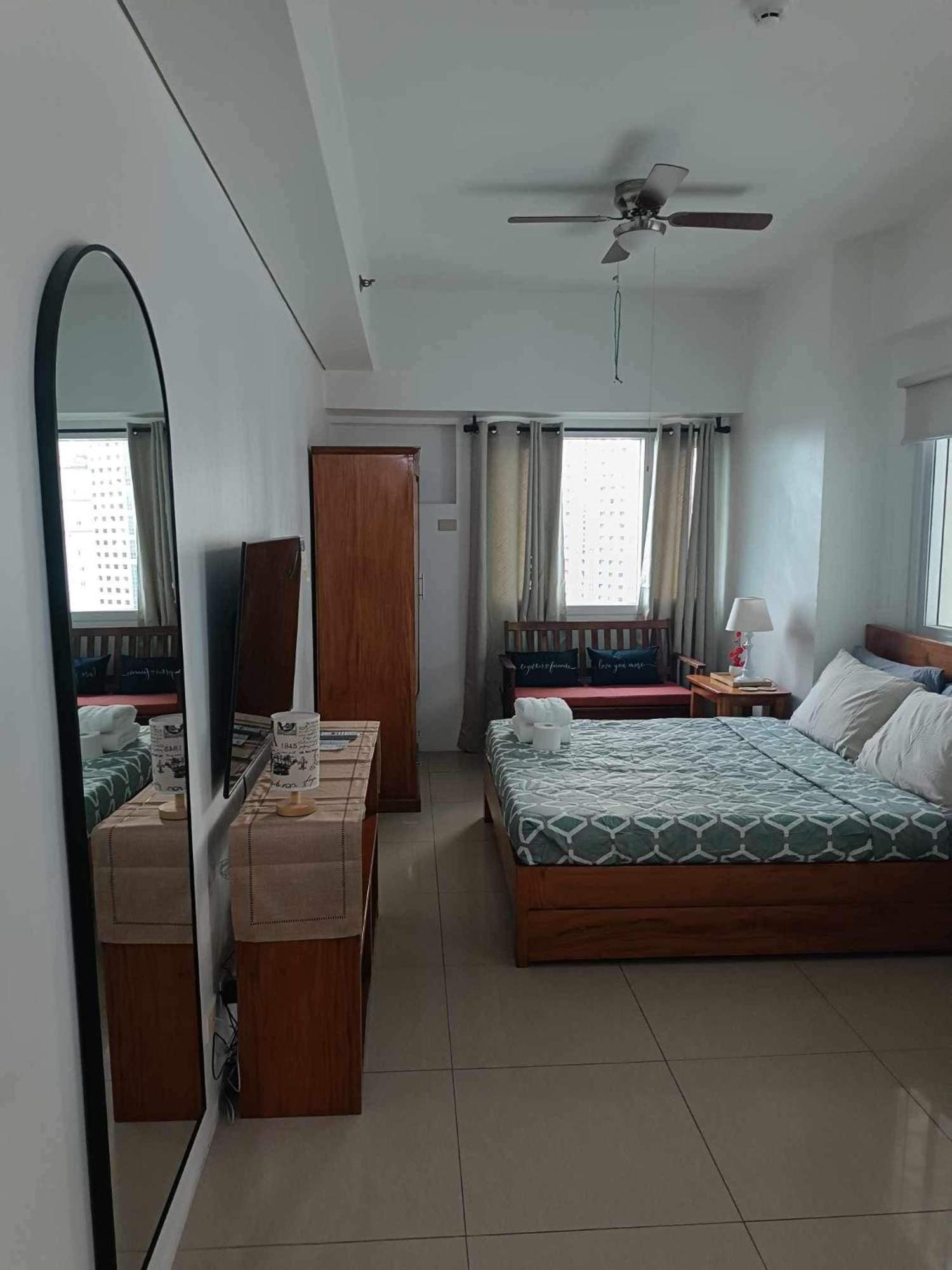 Avery Condo Suite At The Beacon Makati Makati City Eksteriør bilde